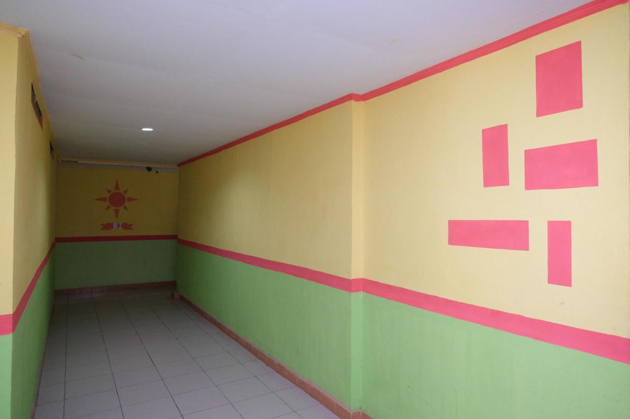 Reddoorz Near Pelabuhan Nusantara Parepare Ngoại thất bức ảnh